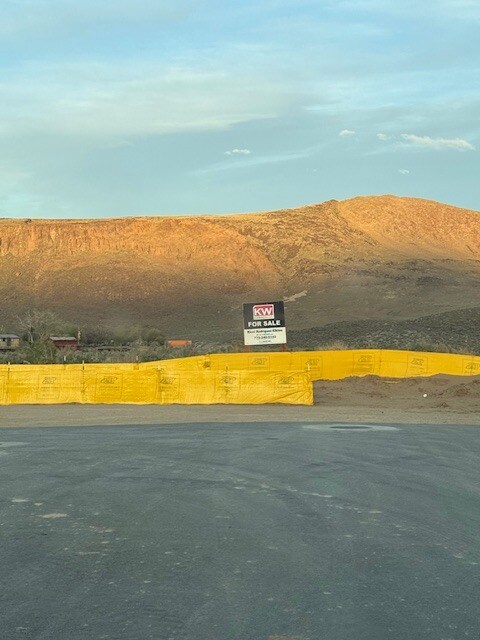 80 S Pinenut Dr, Dayton, NV à vendre Photo principale– Image 1 sur 18