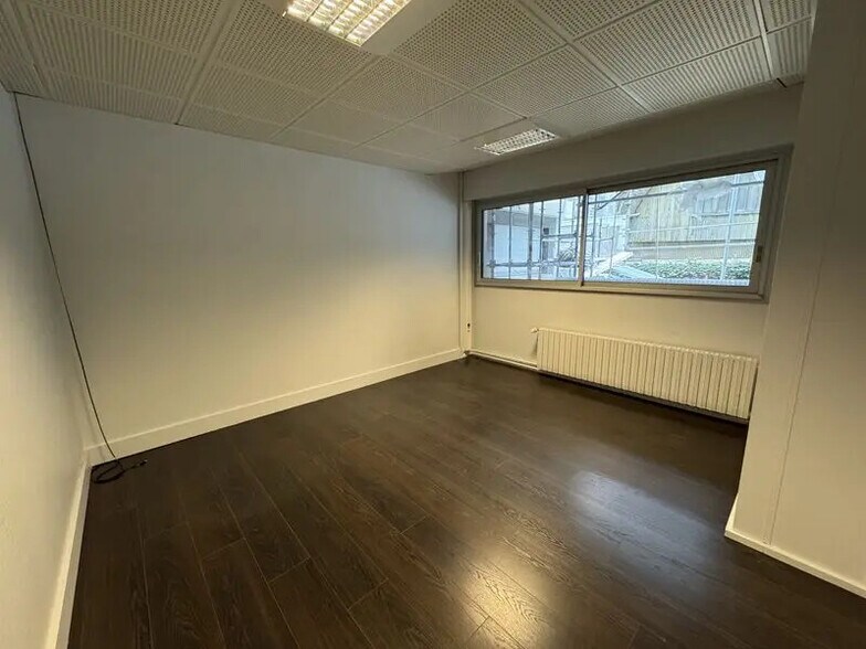 Bureau dans Paris à louer - Photo de l’immeuble – Image 3 sur 12