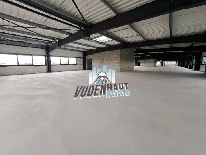 Local d’activités dans Pinsaguel à louer - Photo de l’immeuble – Image 2 sur 7