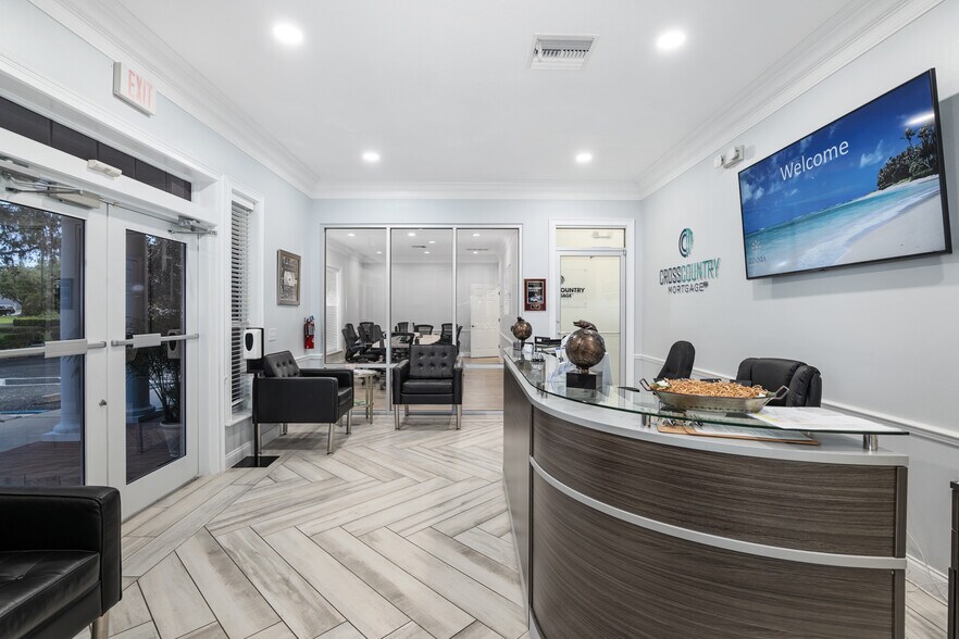 3220 SW 33rd Rd, Ocala, FL à louer - Photo de l’immeuble – Image 3 sur 21