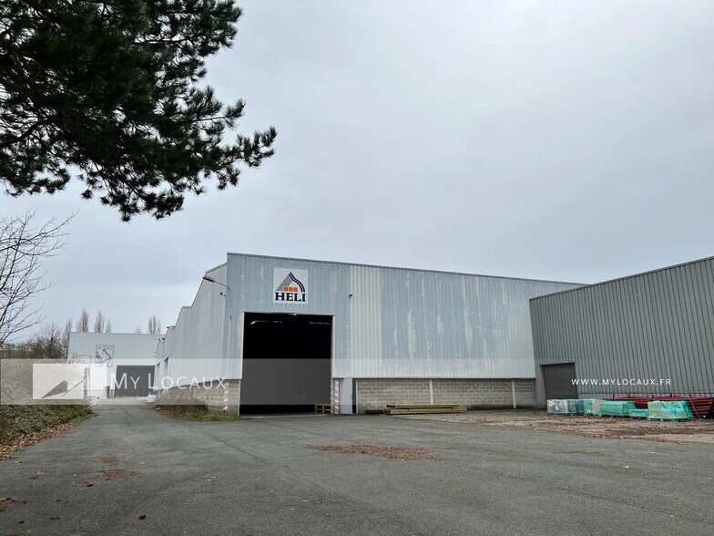 Industriel/Logistique dans SAINT-OUEN-L'AUMONE à louer - Photo de l’immeuble – Image 1 sur 10