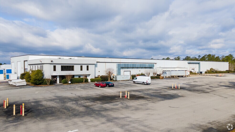 1830 Carver Dr, Rocky Point, NC à louer - Photo principale – Image 1 sur 15