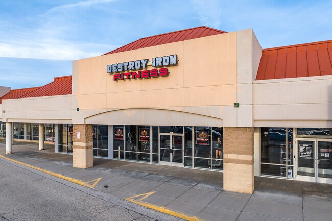 Plus de détails pour 2211-2417 S Green Bay Rd, Racine, WI - Local commercial à louer