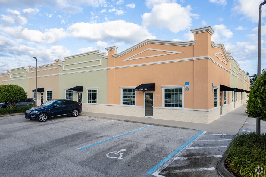 910 Belle Ave, Casselberry, FL à vendre - Photo de l’immeuble – Image 2 sur 25