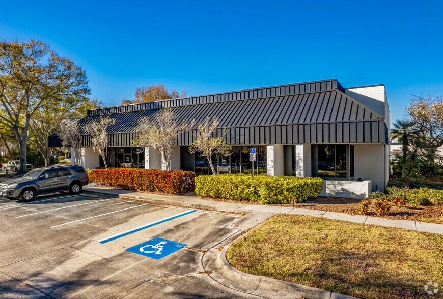5540-5564 Rio Vista Dr, Clearwater, FL à vendre - Photo de l’immeuble – Image 3 sur 8