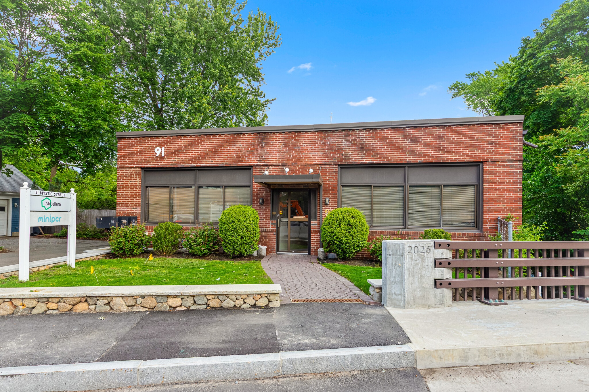 91 Mystic St, Arlington, MA à louer Photo intérieure– Image 1 sur 13