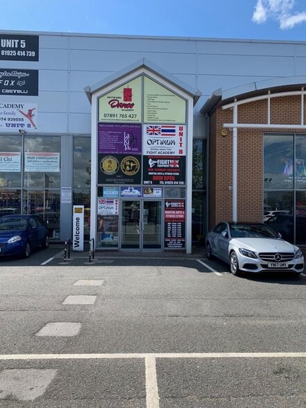 28-32 Milner St, Warrington à louer - Photo de l’immeuble – Image 2 sur 12