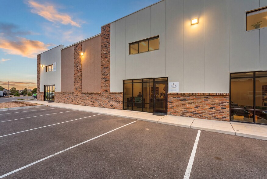 4540 Venture Dr, Johnstown, CO à vendre - Photo de l’immeuble – Image 2 sur 30