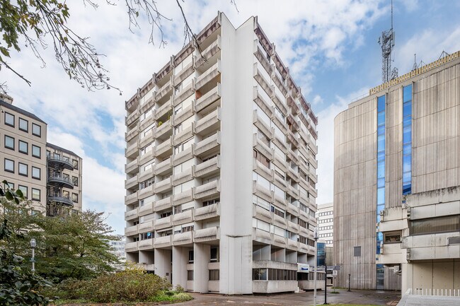Plus de détails pour 10 Terrasse Front Du Médoc, Bordeaux - Bureau à vendre
