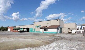 Plus de détails pour 555 Orchard Park Rd, West Seneca, NY - Industriel/Logistique à louer