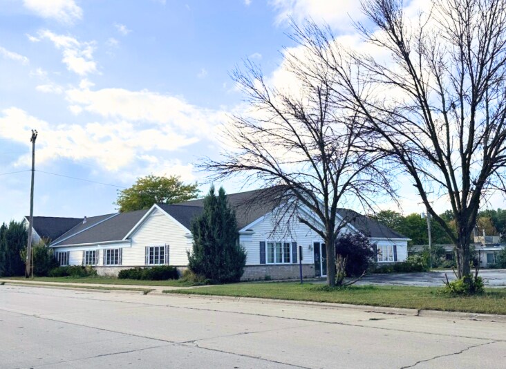 226 Bornemann St, Green Bay, WI à vendre - Photo de l’immeuble – Image 3 sur 19