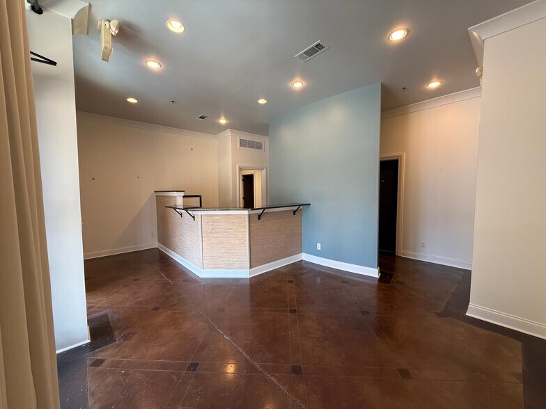 113-115 W Jackson Ave, Ridgeland, MS à louer - Photo de l’immeuble – Image 3 sur 67