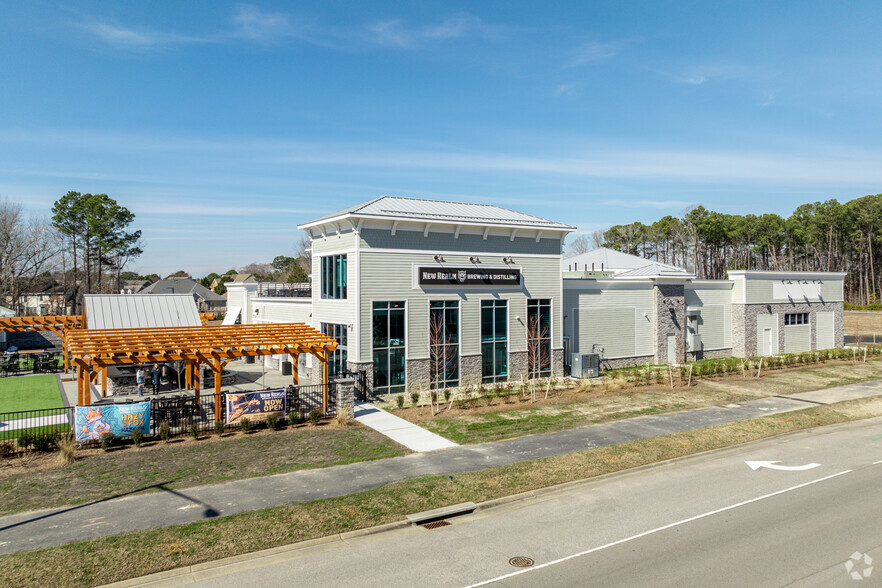 5941 Harbour View Blvd, Suffolk, VA à louer - Photo de l’immeuble – Image 1 sur 6