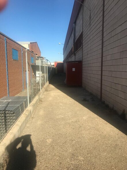Industriel/Logistique dans Mejorada del Campo, Madrid à louer - Photo de l’immeuble – Image 2 sur 7