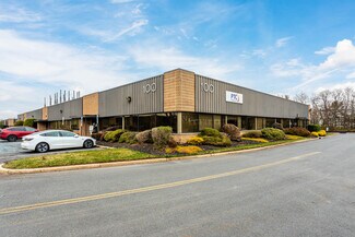 Plus de détails pour 100 Corporate Ct, South Plainfield, NJ - Médical à louer