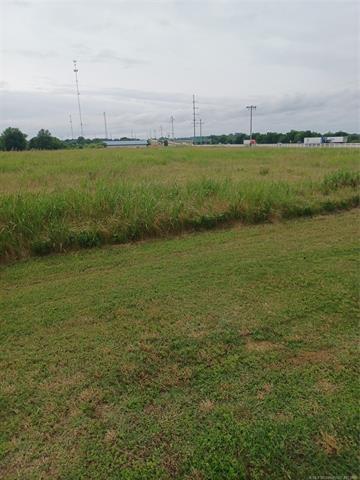 Paul Carr Drive, Checotah, OK à vendre - Photo de l’immeuble – Image 3 sur 16