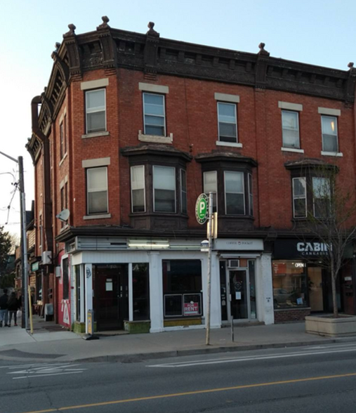 363-367 Clinton St, Toronto, ON à vendre - Photo de l’immeuble – Image 3 sur 5