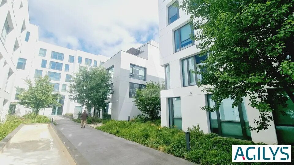 Bureau dans Massy à louer Photo de l’immeuble– Image 1 sur 11