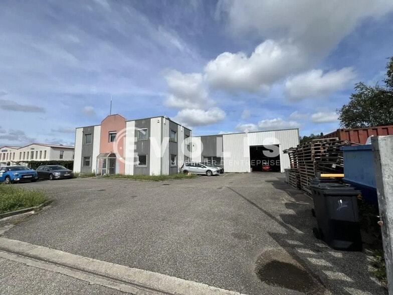 177 Rue De La Traille, Miribel à vendre - Photo de l’immeuble – Image 2 sur 16