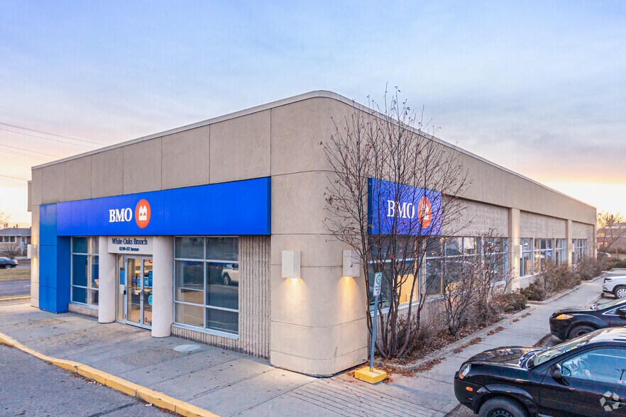 12240 137th Ave NW, Edmonton, AB à vendre - Photo principale – Image 1 sur 7