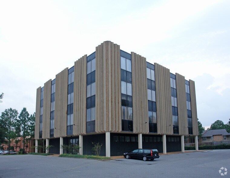 601 bel air Blvd, Mobile, AL à louer - Photo de l’immeuble – Image 2 sur 15