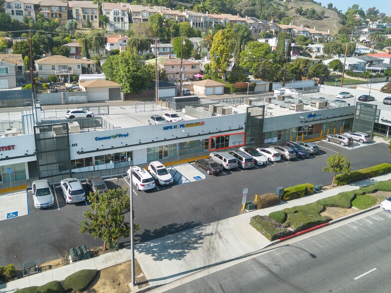 883 S Atlantic Blvd, Monterey Park, CA à louer - Photo de l’immeuble – Image 3 sur 6