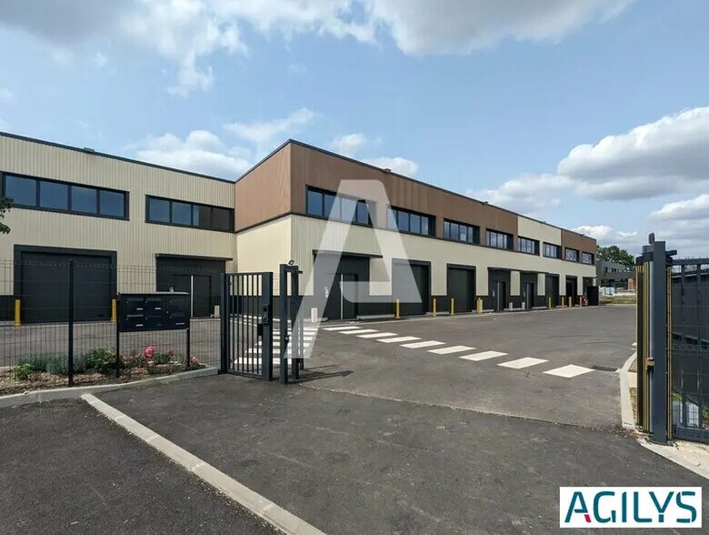 2-4 Rue Sébastienne Guyot, Marcoussis à louer - Photo de l’immeuble – Image 1 sur 14