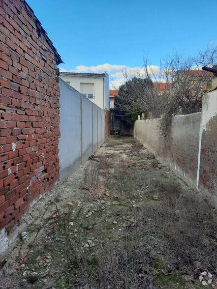 Terrain dans Lillo, Toledo à vendre - Photo de l’immeuble – Image 3 sur 3