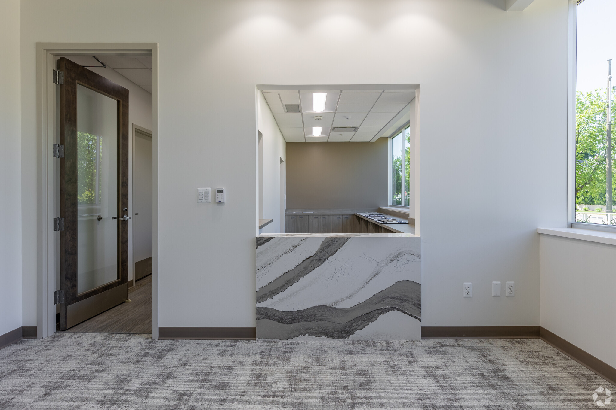645 W Grand River Ave, Howell, MI à louer Photo intérieure– Image 1 sur 9