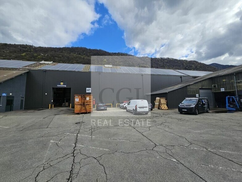 Industriel/Logistique dans Le Cheylas à louer - Photo de l’immeuble – Image 2 sur 10