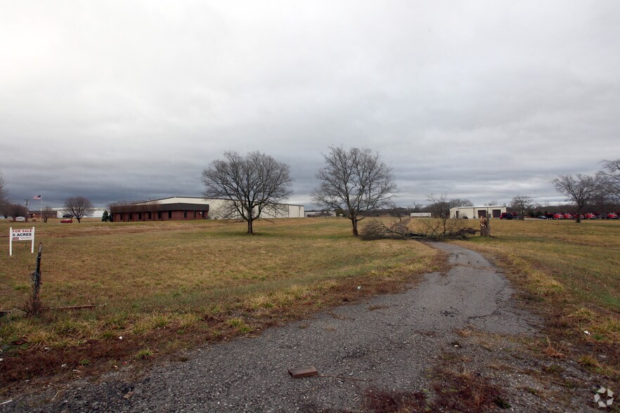 Airport Rd, Gallatin, TN à vendre - Photo de l’immeuble – Image 2 sur 12
