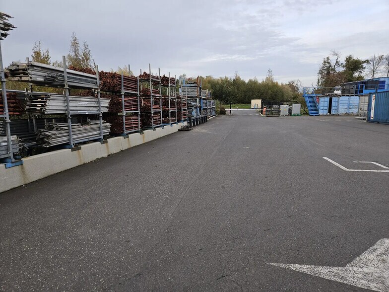 Industriel/Logistique dans Beuzeville à vendre - Photo de la construction – Image 2 sur 2