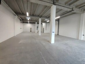 Industriel/Logistique dans Saint-Quentin-Fallavier à vendre Photo intérieure– Image 2 sur 6