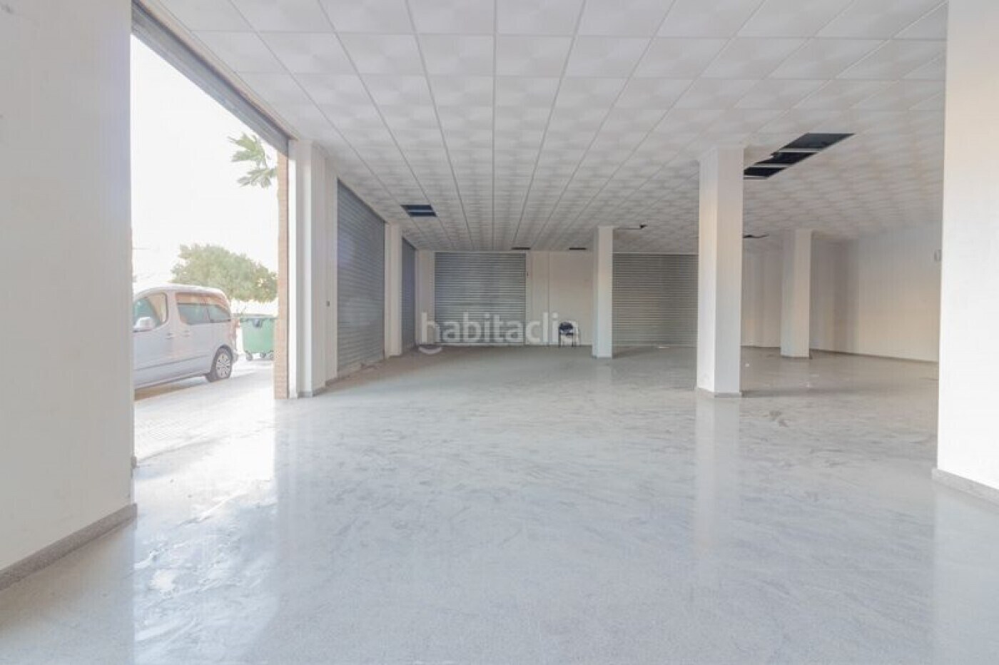 Local commercial dans València à vendre Photo de l’immeuble– Image 1 sur 17