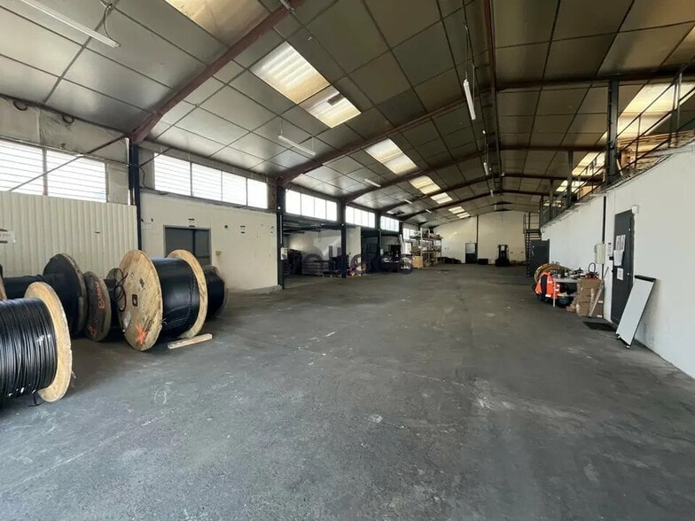 Bureau dans Cugnaux à louer - Photo de l’immeuble – Image 3 sur 8