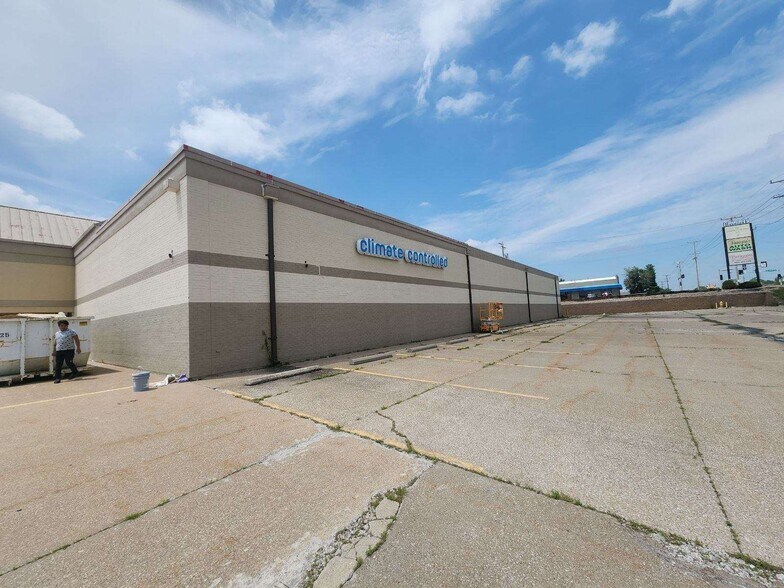 2104-2302 S Baltimore St, Kirksville, MO à vendre - Photo de l’immeuble – Image 2 sur 3