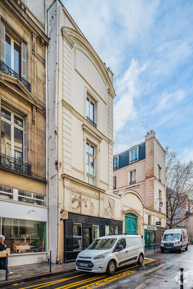 8 Rue Charlot, Paris à louer - Photo de l’immeuble – Image 2 sur 2