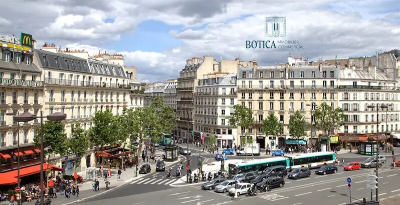 Local commercial dans Paris à louer Photo de l’immeuble– Image 1 sur 7