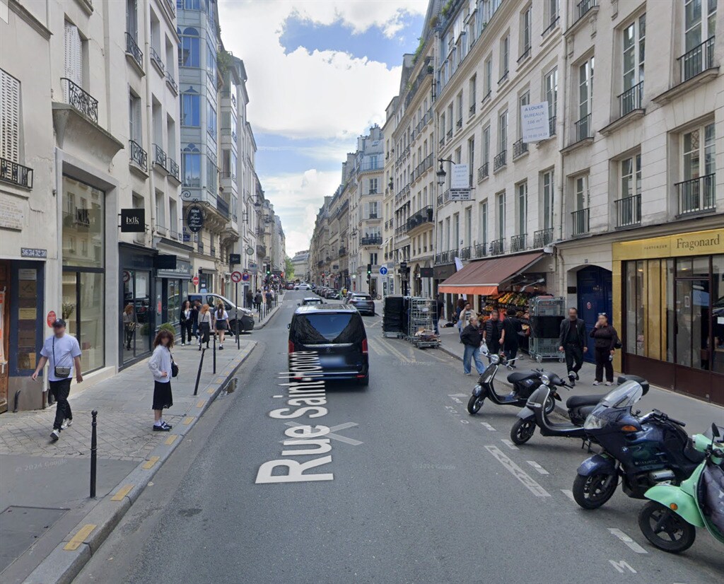 Local commercial dans Paris à louer Photo de l’immeuble– Image 1 sur 3