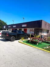 1410-1412 N 25th St, Fort Pierce, FL à louer Photo de l’immeuble– Image 1 sur 6
