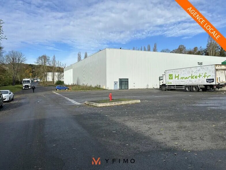 Industriel/Logistique dans Saint-Ouen-l'Aumône à louer - Photo de l’immeuble – Image 2 sur 8