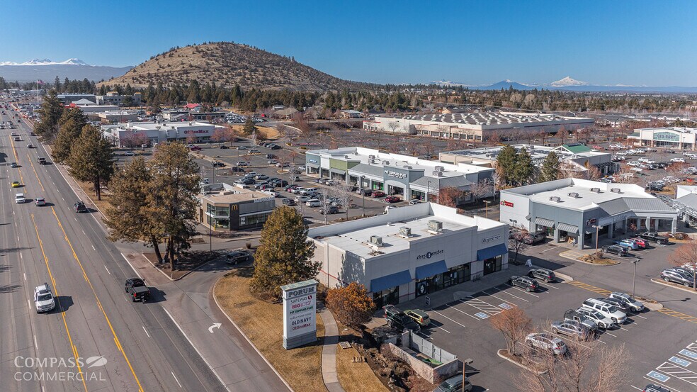 2600-2650 NE Highway 20, Bend, OR à louer - Photo de l’immeuble – Image 3 sur 23