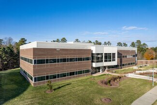 Plus de détails pour 7010 Kit Creek Rd, Morrisville, NC - Local d'activités à louer