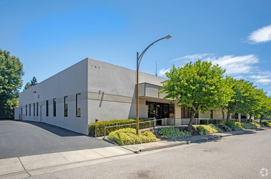 990-992 San Antonio Rd, Palo Alto, CA à louer - Photo de l’immeuble – Image 3 sur 5