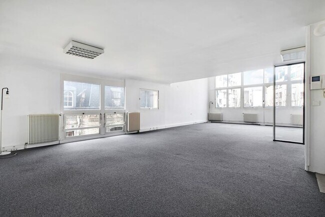 Plus de détails pour 25 Boulevard Berthier, Paris - Bureau à louer