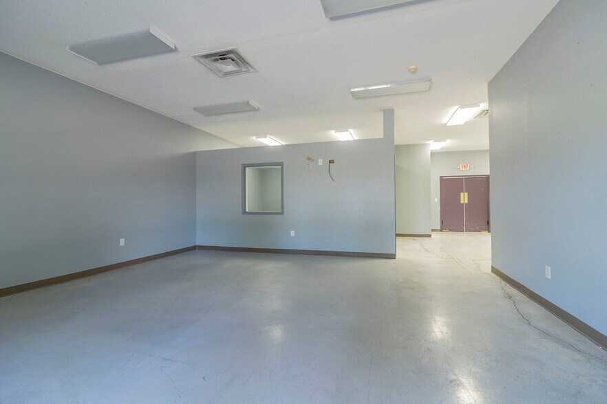 5801 Old Collinsville Rd, Fairview Heights, IL à louer - Photo de l’immeuble – Image 3 sur 9