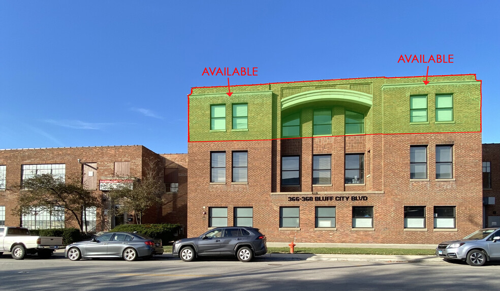 366-368 Bluff City Blvd, Elgin, IL à louer - Photo de l’immeuble – Image 1 sur 26