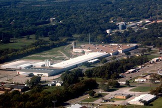 Plus de détails pour 800 E 2nd St, Bonham, TX - Industriel/Logistique à louer