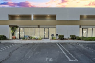 10722 Arrow Route, Rancho Cucamonga, CA à louer - Vidéo sur l’annonce professionnelle 