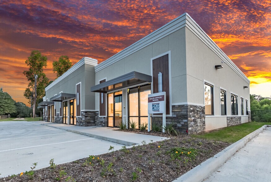 28789 Hardin Store Rd, Magnolia, TX à vendre - Photo de l’immeuble – Image 1 sur 7